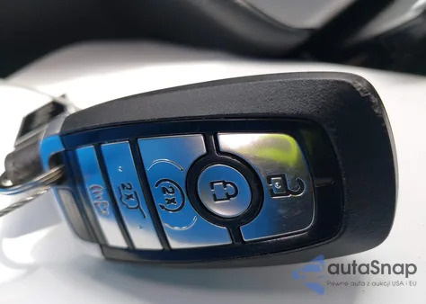 2023 Ford Explorer Xlt from USA, damaged, VIN 1FMSK8DH7PGA87300